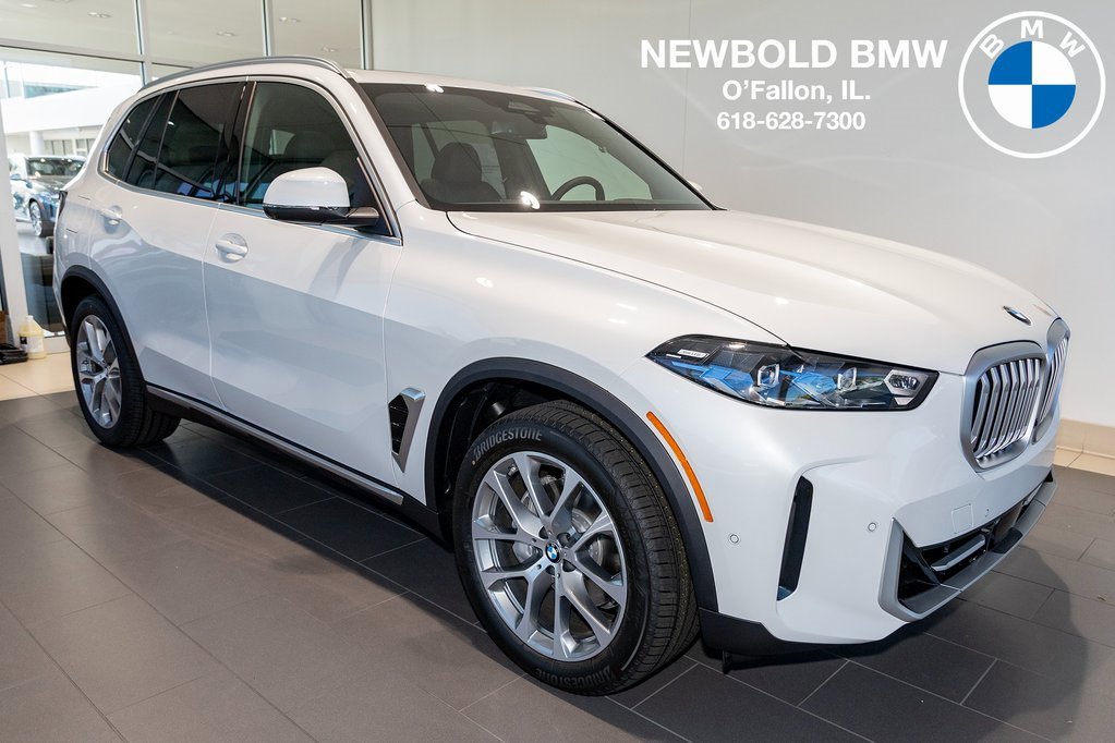 New 2026 BMW X5 xDrive40i w/ Premium Package