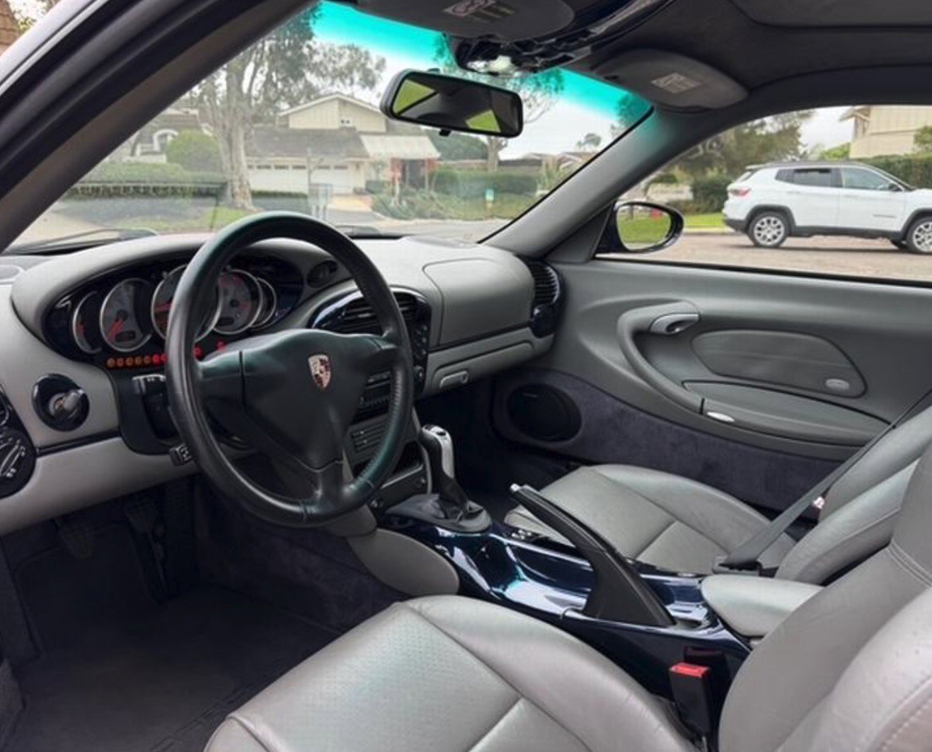 Used 2003 Porsche 911 Carrera image 3