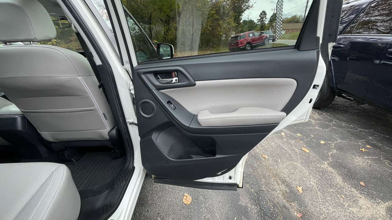 Used 2018 Subaru Forester 2.5i Limited image 25