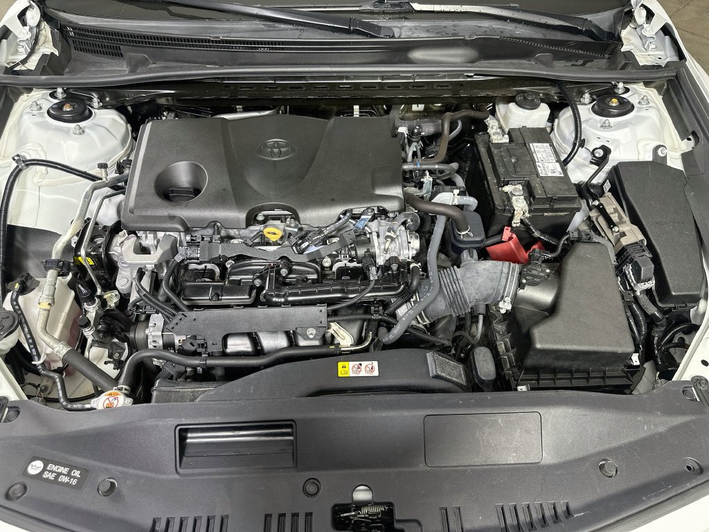 Used 2023 Toyota Camry SE FWD image 10
