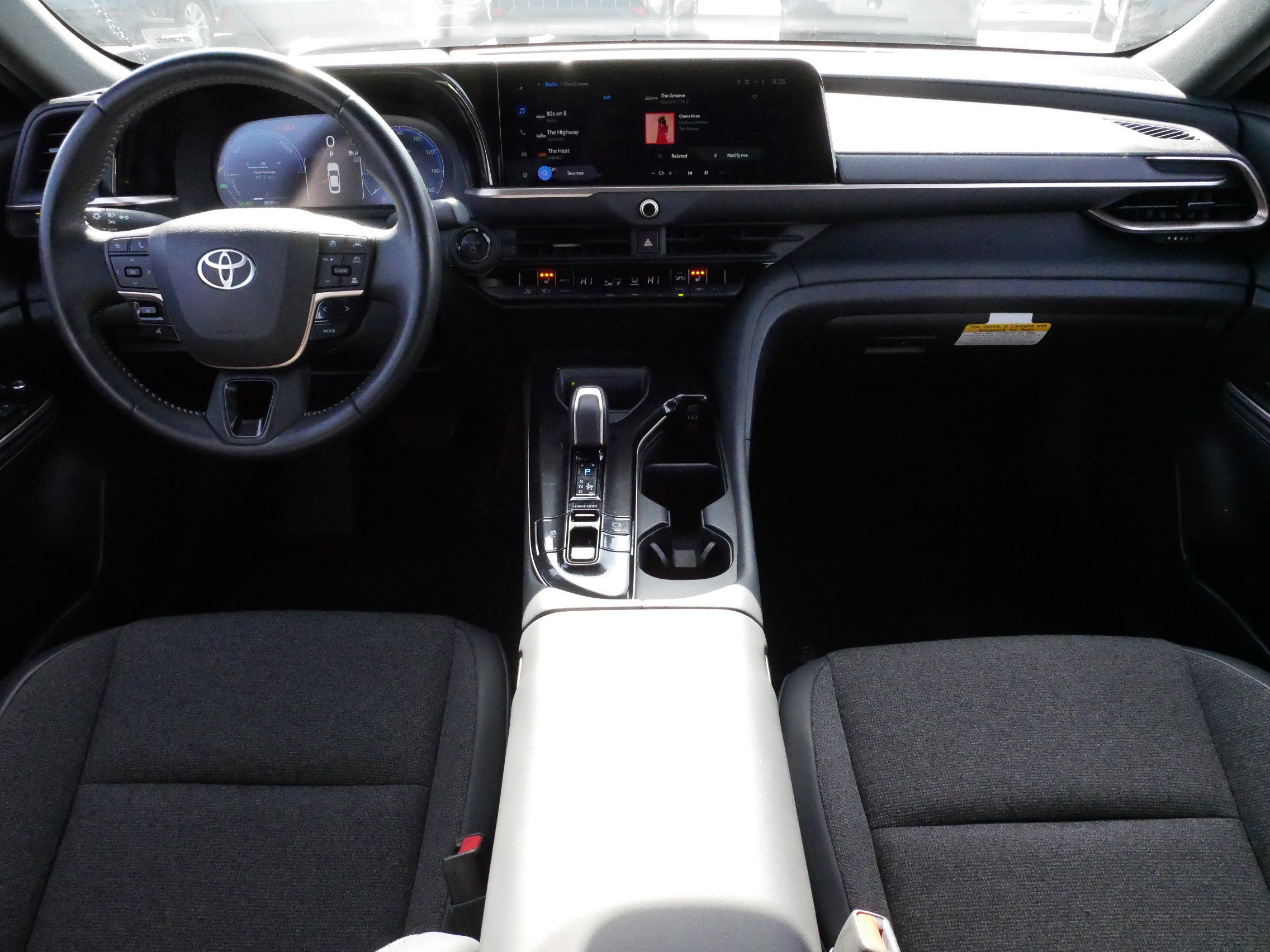 Certified 2024 Toyota Crown XLE image 10