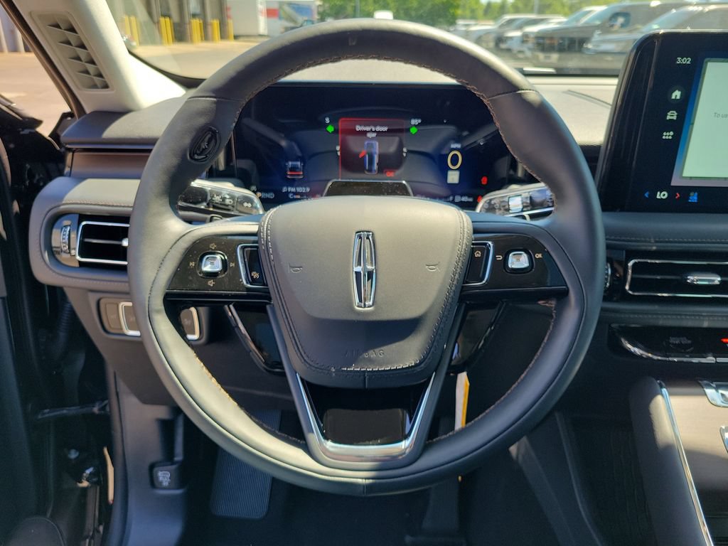 New 2026 Lincoln Aviator Reserve w/ Illumination Package AWD/4WD image 24