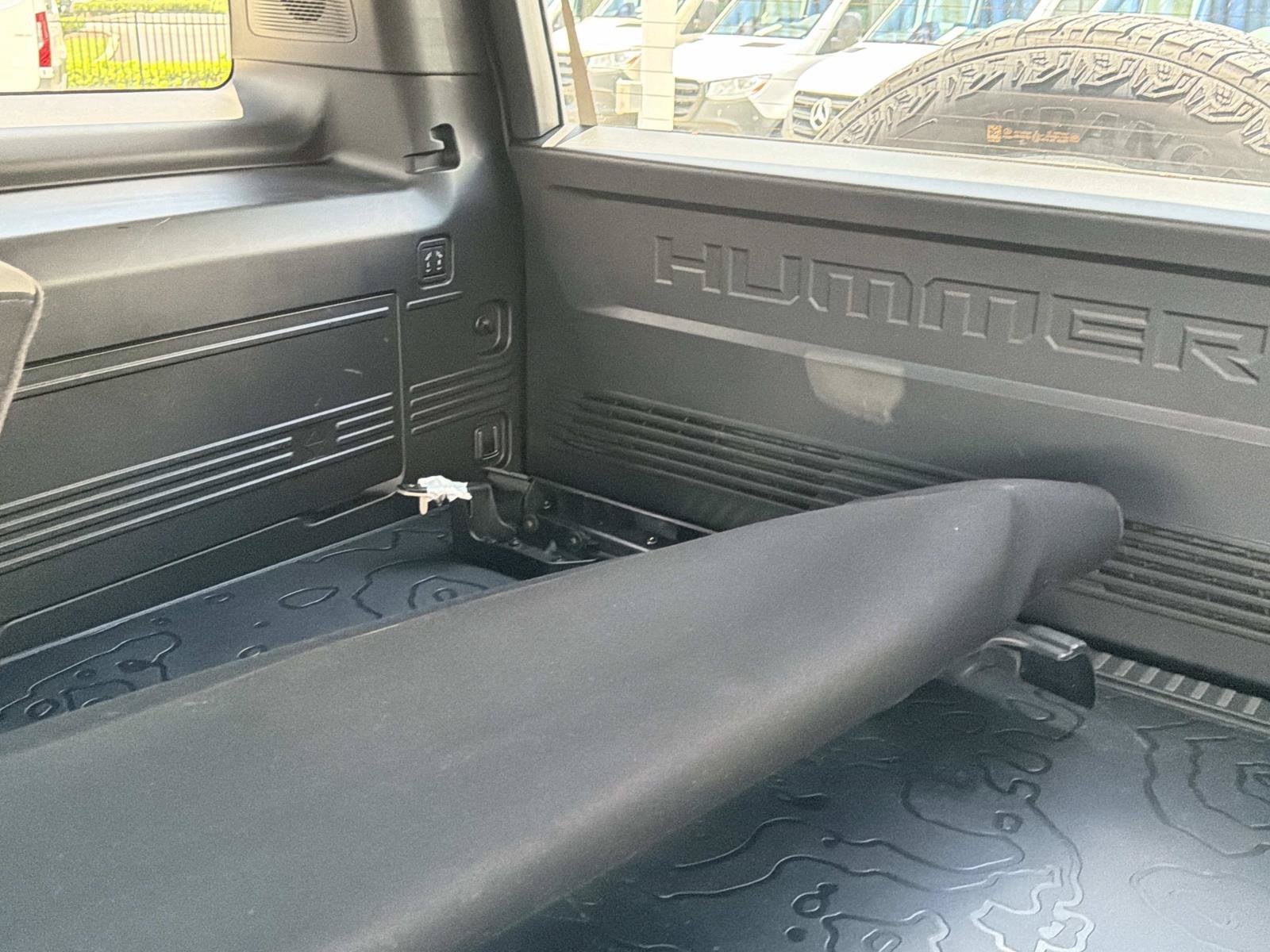 Used 2026 GMC Hummer EV SUV AWD/4WD image 14