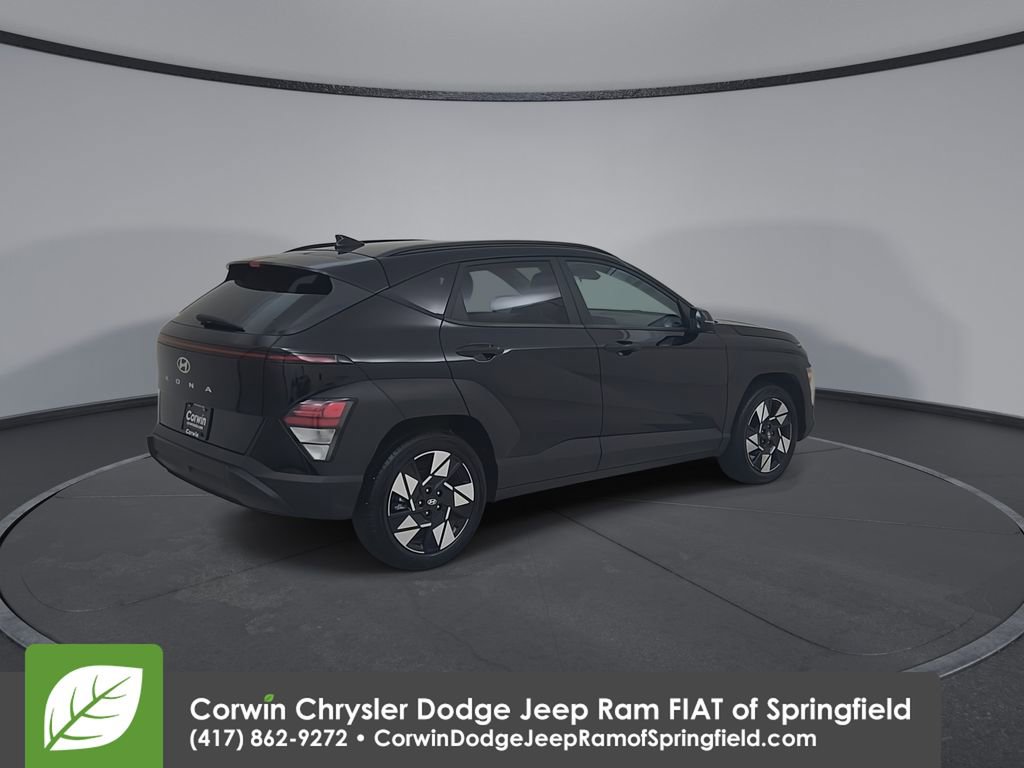 Used 2025 Hyundai Kona SEL image 15