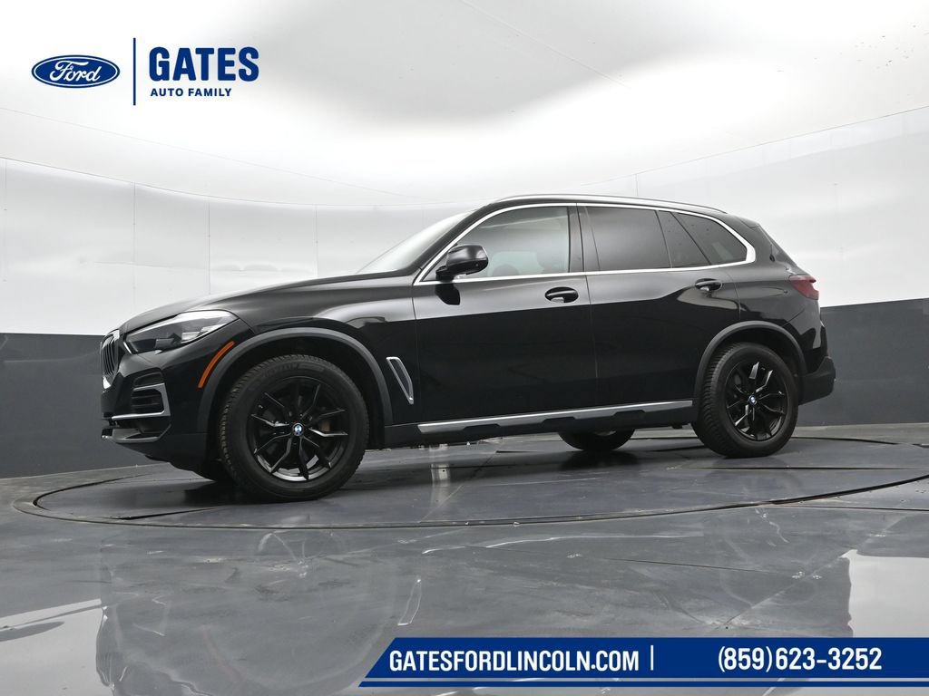 Used 2022 BMW X5 xDrive40i w/ Premium Package AWD/4WD image 46