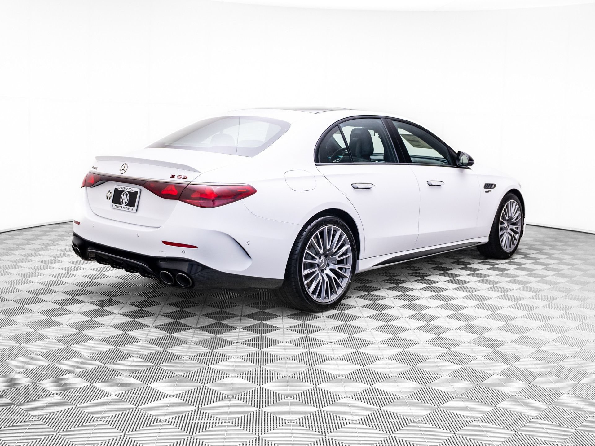 New 2026 Mercedes-Benz E 53 AMG e 4MATIC Sedan image 5