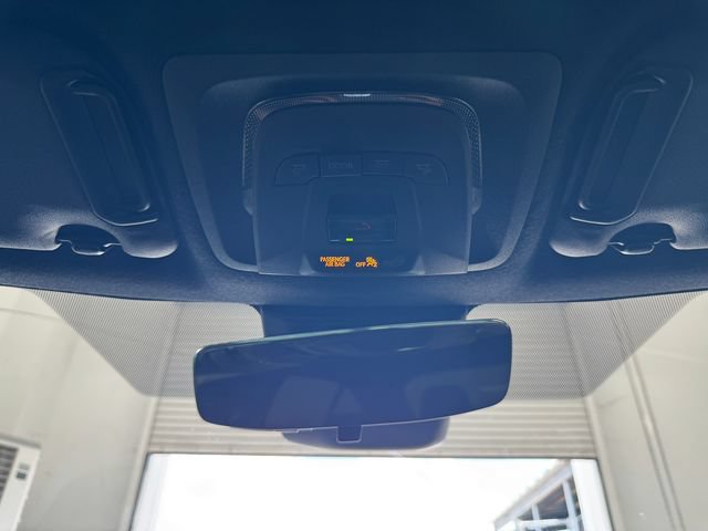 Used 2023 Toyota Corolla SE FWD image 39