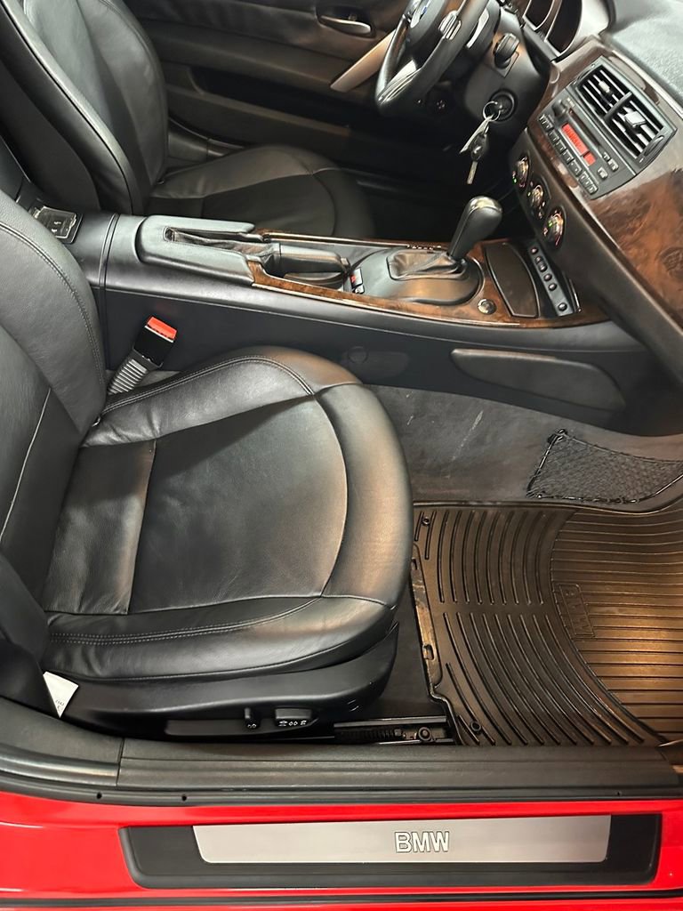 Used 2006 BMW Z4 3.0i RWD image 28