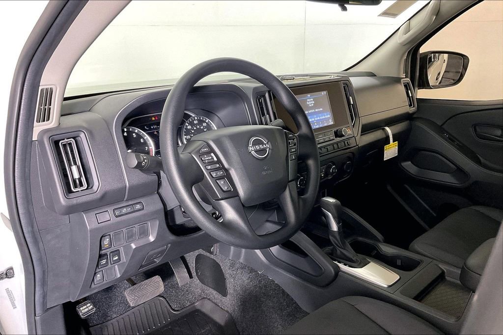 New 2026 Nissan Frontier S image 8