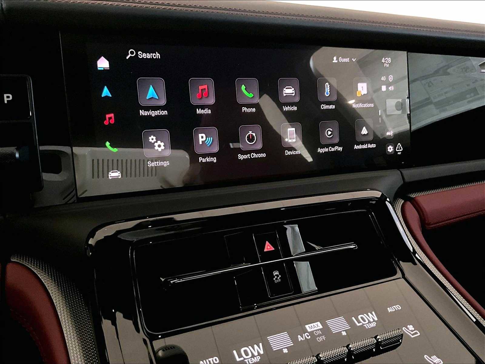 New 2025 Porsche Panamera 4 image 16