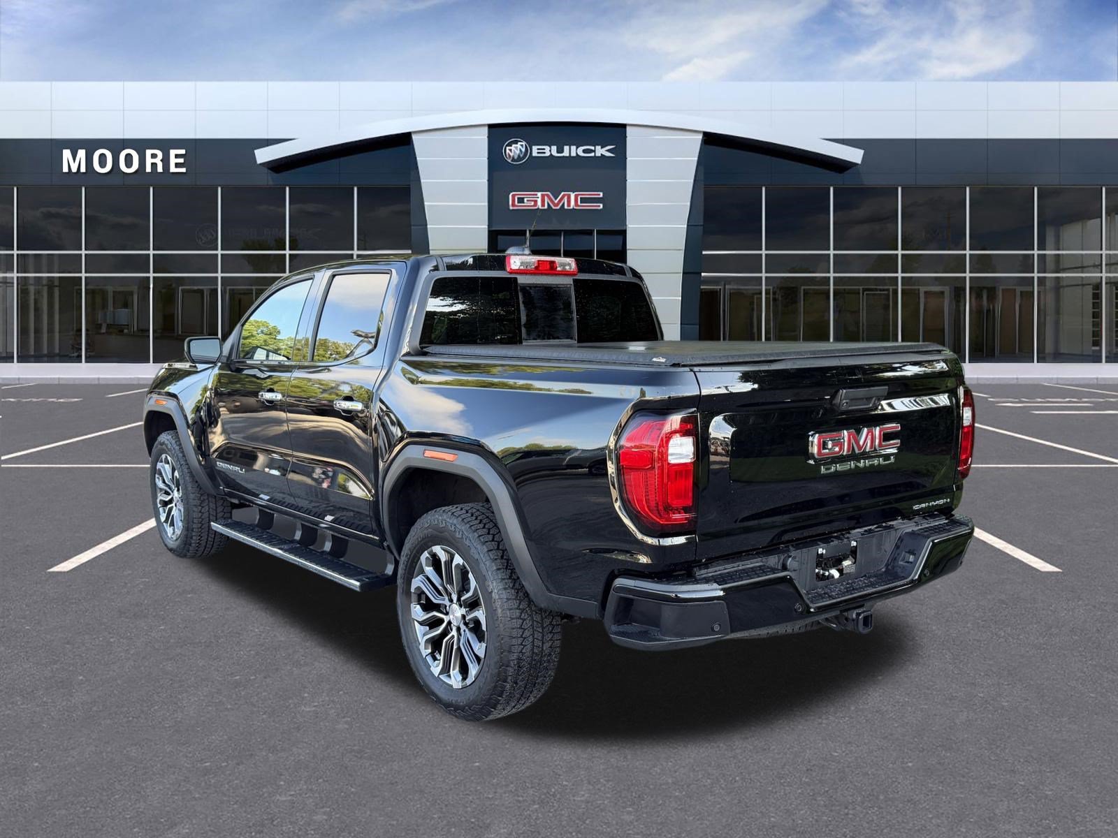Used 2026 GMC Canyon Denali AWD/4WD image 4