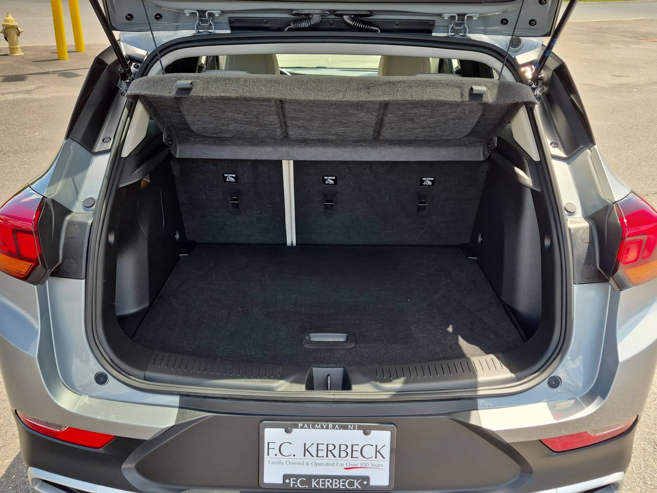 Certified 2023 Buick Encore GX Preferred w/ Cold Weather Comfort Package FWD image 24