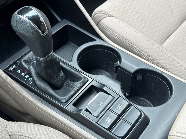 Used 2019 Hyundai Tucson SE image 24
