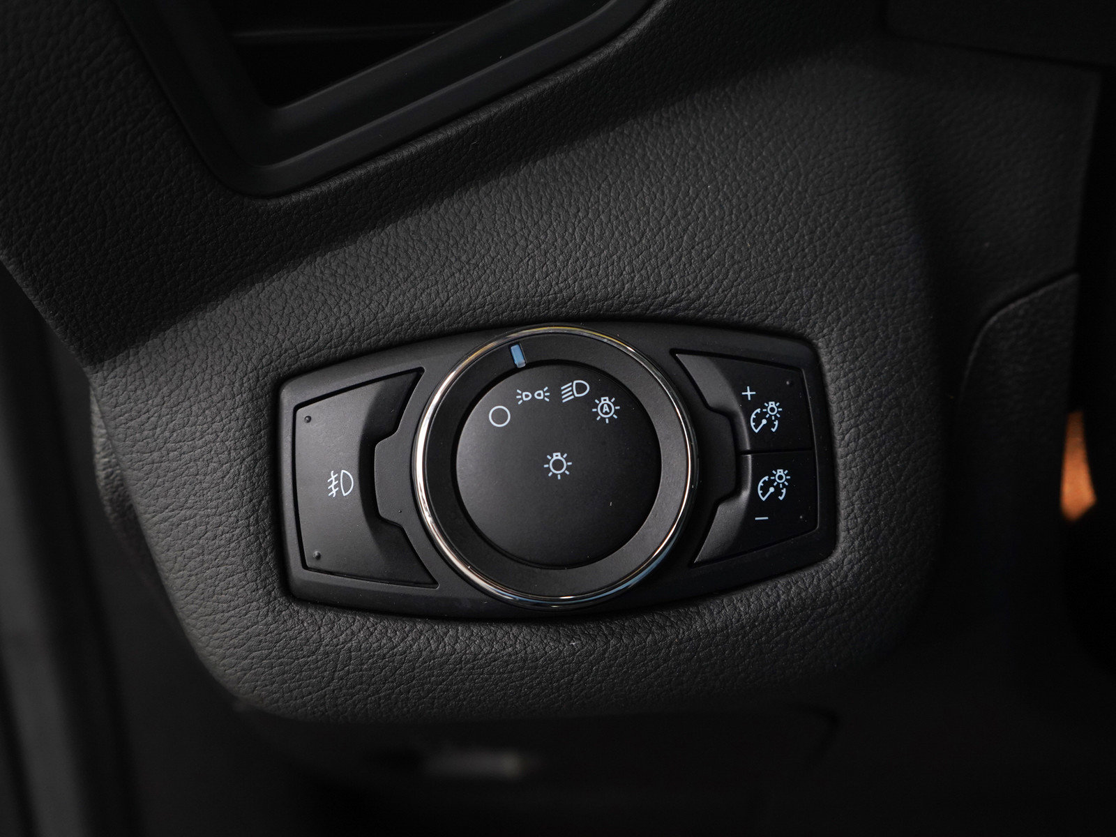 Used 2014 Ford Escape SE w/ Equipment Group 201A image 24