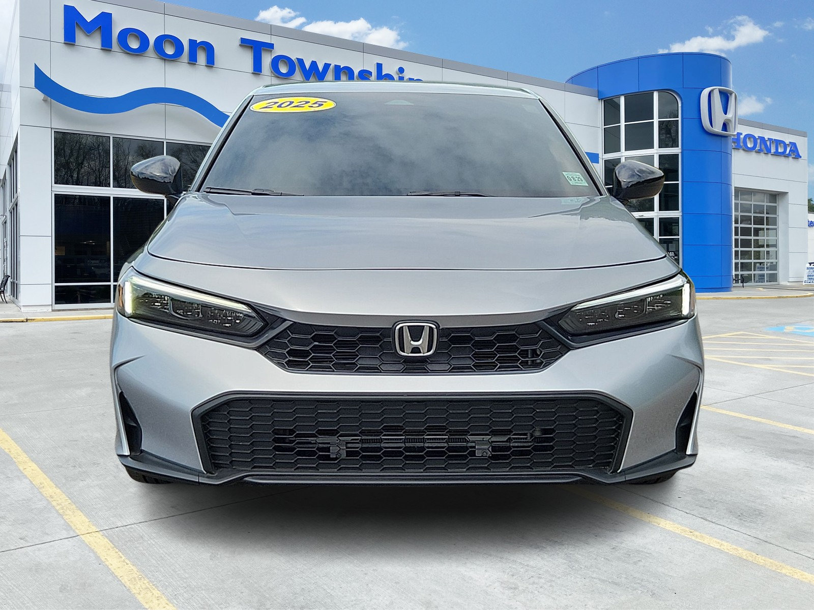 Used 2025 Honda Civic Sport image 2