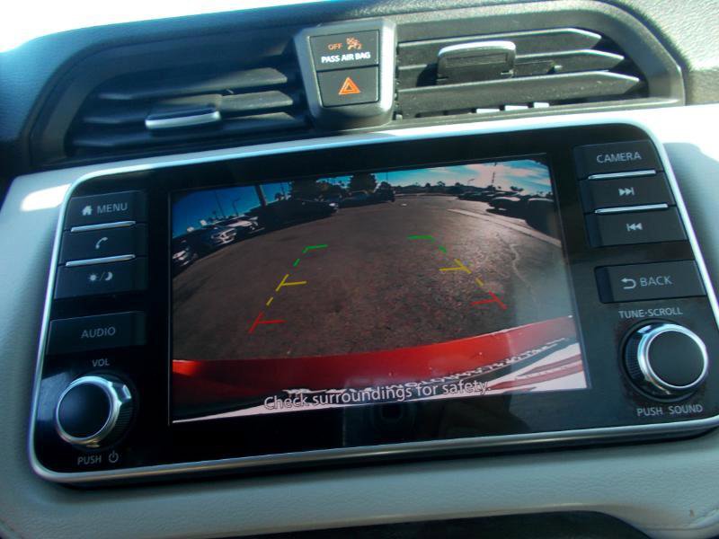 Used 2021 Nissan Versa SV image 15