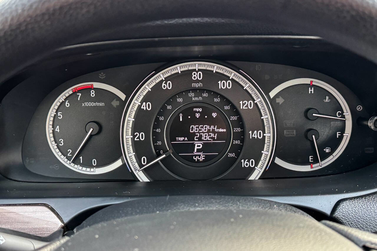 Used 2016 Honda Accord EX image 24