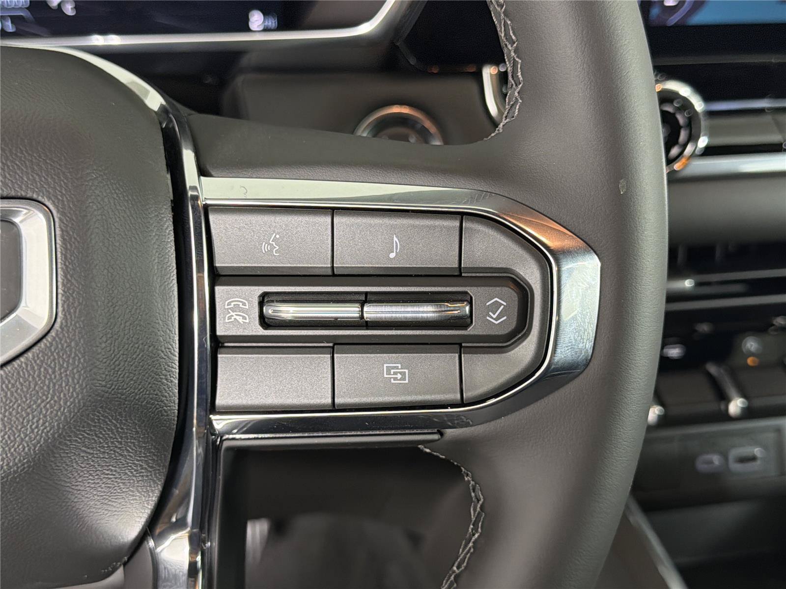New 2026 GMC Canyon Elevation RWD image 24