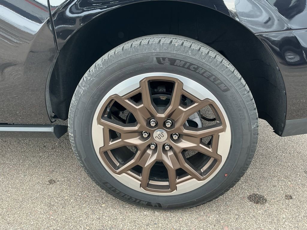 Used 2025 Ford Expedition Max King Ranch image 5