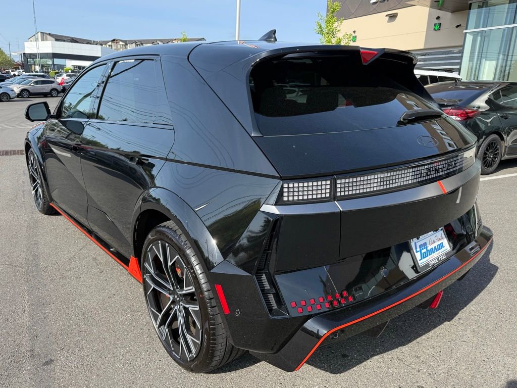 Certified 2025 Hyundai Ioniq 5 N AWD/4WD image 3
