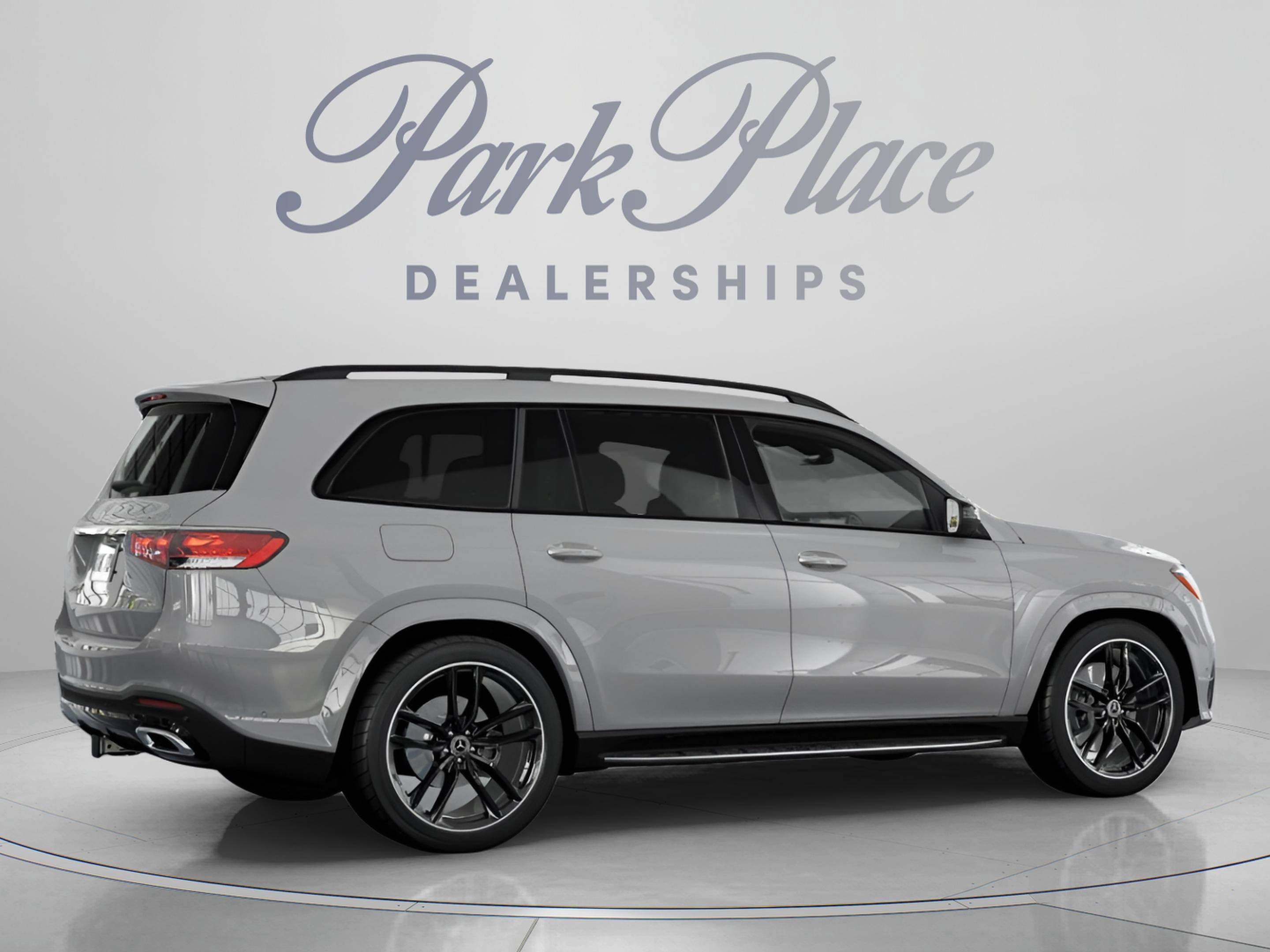 New 2026 Mercedes-Benz GLS 450 4MATIC image 21