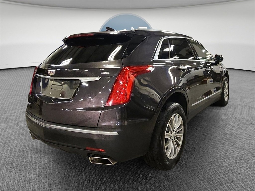 Used 2019 Cadillac XT5 Luxury image 3
