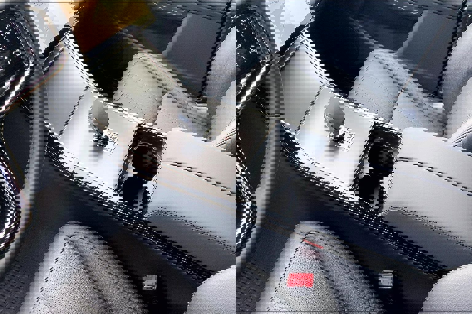 New 2026 Land Rover Range Rover Evoque S image 7