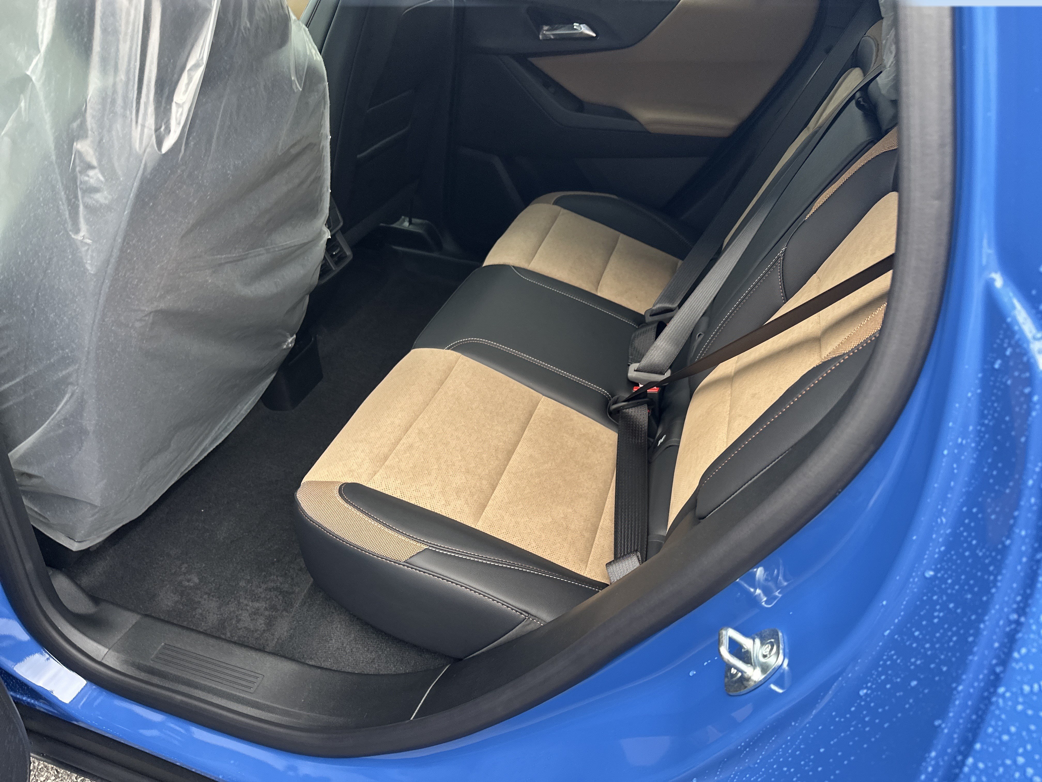 New 2027 Chevrolet Equinox ACTIV w/ Safety and Technology Package AWD/4WD image 6