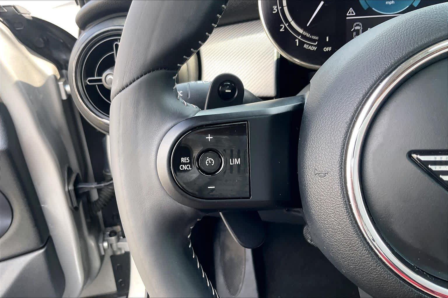 Used 2024 MINI Cooper S FWD image 22