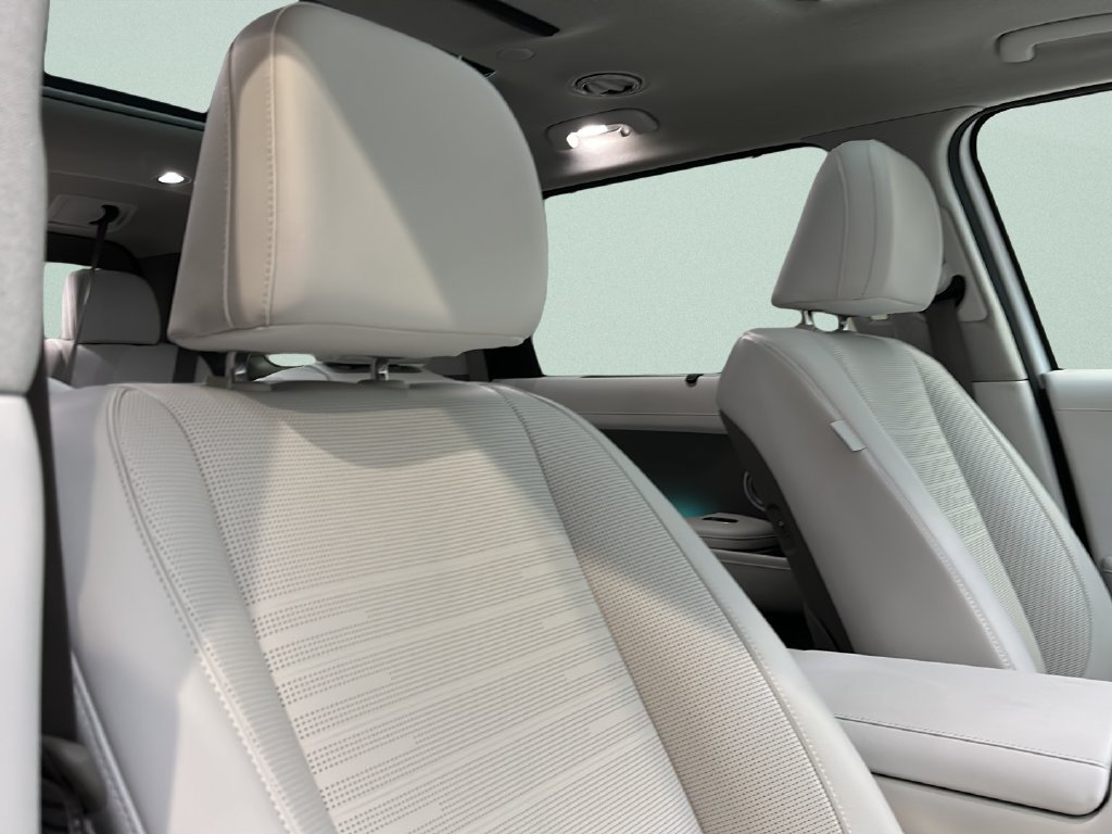 Certified 2026 Hyundai Palisade Limited AWD/4WD image 24