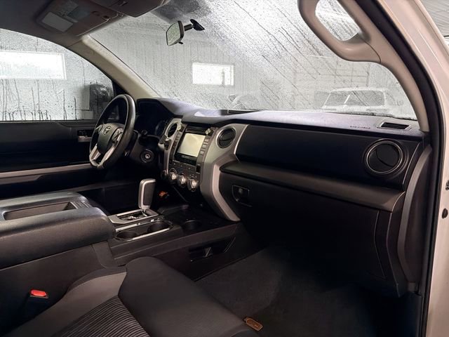 Used 2016 Toyota Tundra SR5 AWD/4WD image 12