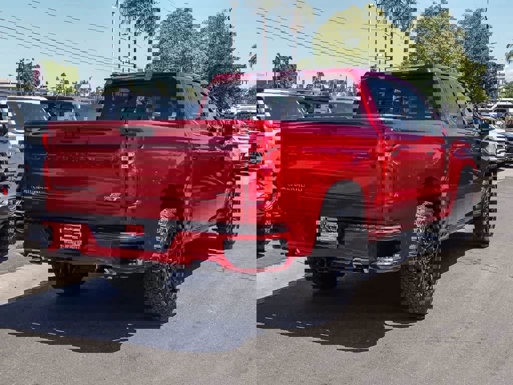 Used 2023 Chevrolet Silverado 1500 RST image 4