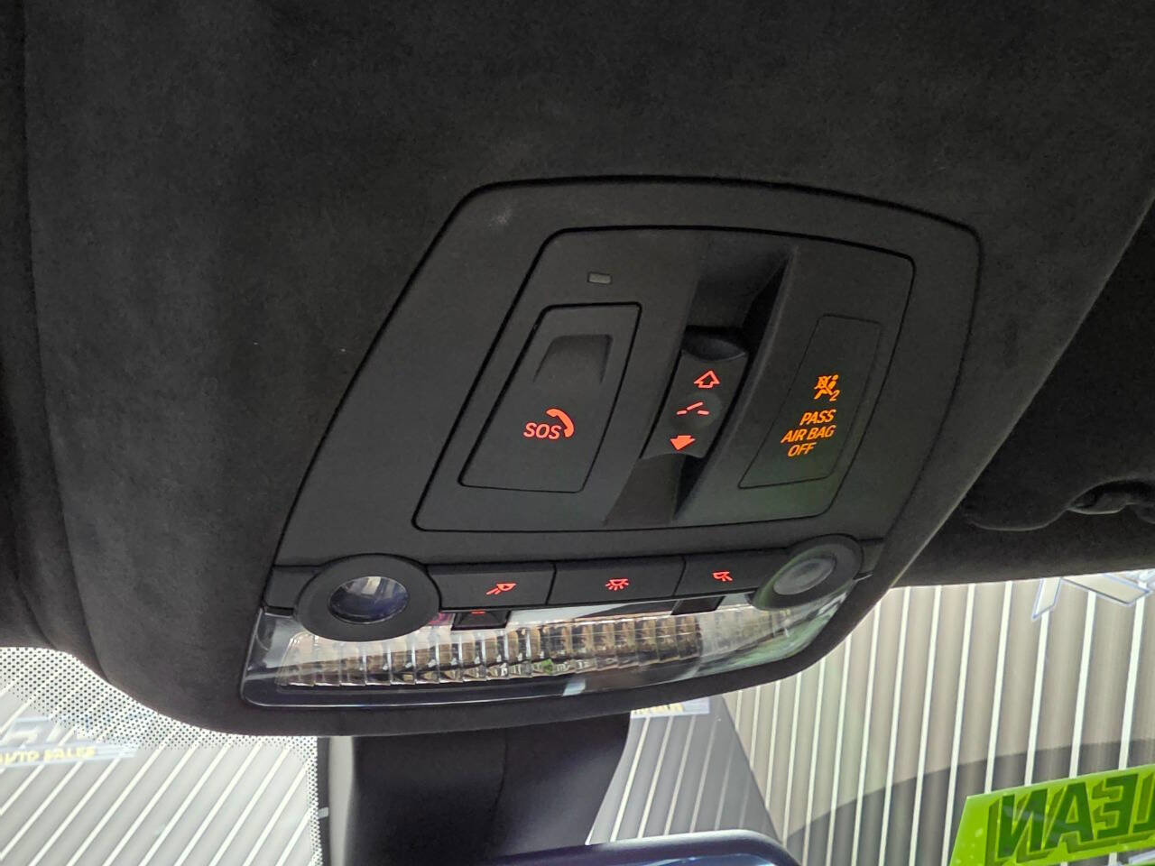 Used 2015 BMW 750Li image 27