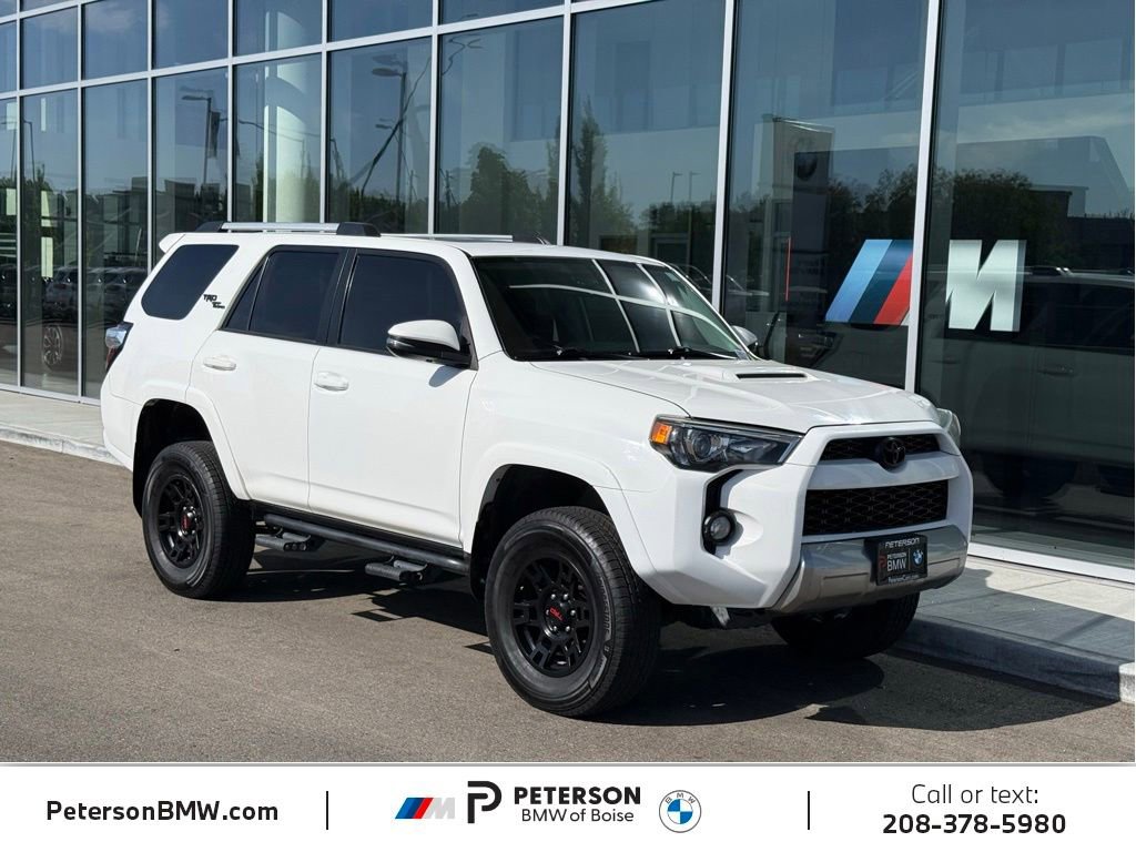 Used 2018 Toyota 4Runner TRD Off-Road Premium AWD/4WD image 6