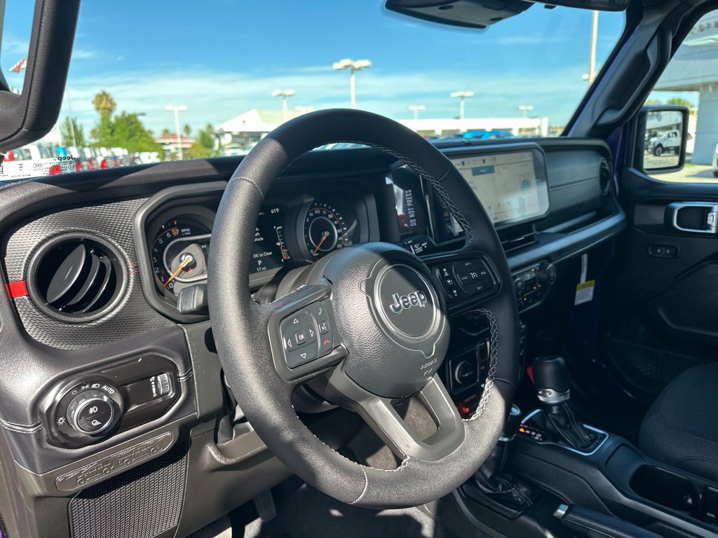 New 2026 Jeep Gladiator Rubicon AWD/4WD image 16