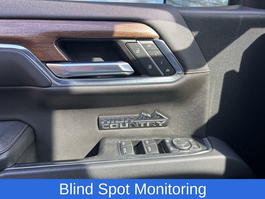 Used 2023 Chevrolet Silverado 1500 High Country w/ Z71 Off-Road Package image 7