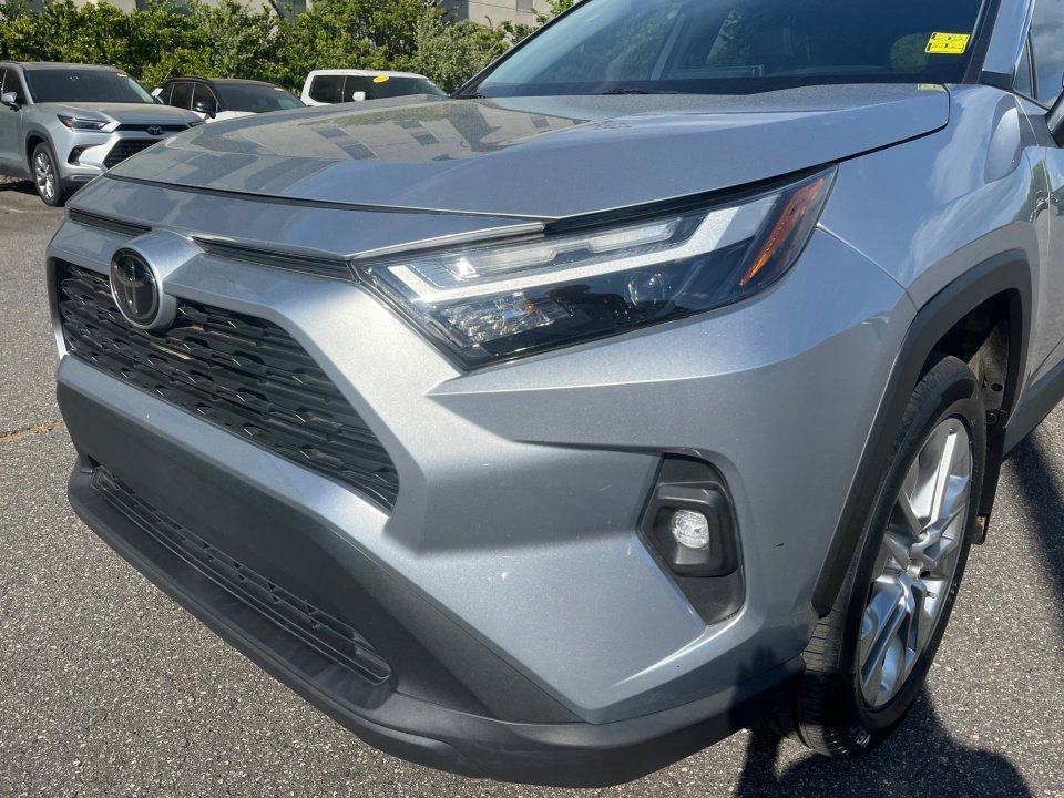 Used 2024 Toyota RAV4 XLE Premium FWD image 28