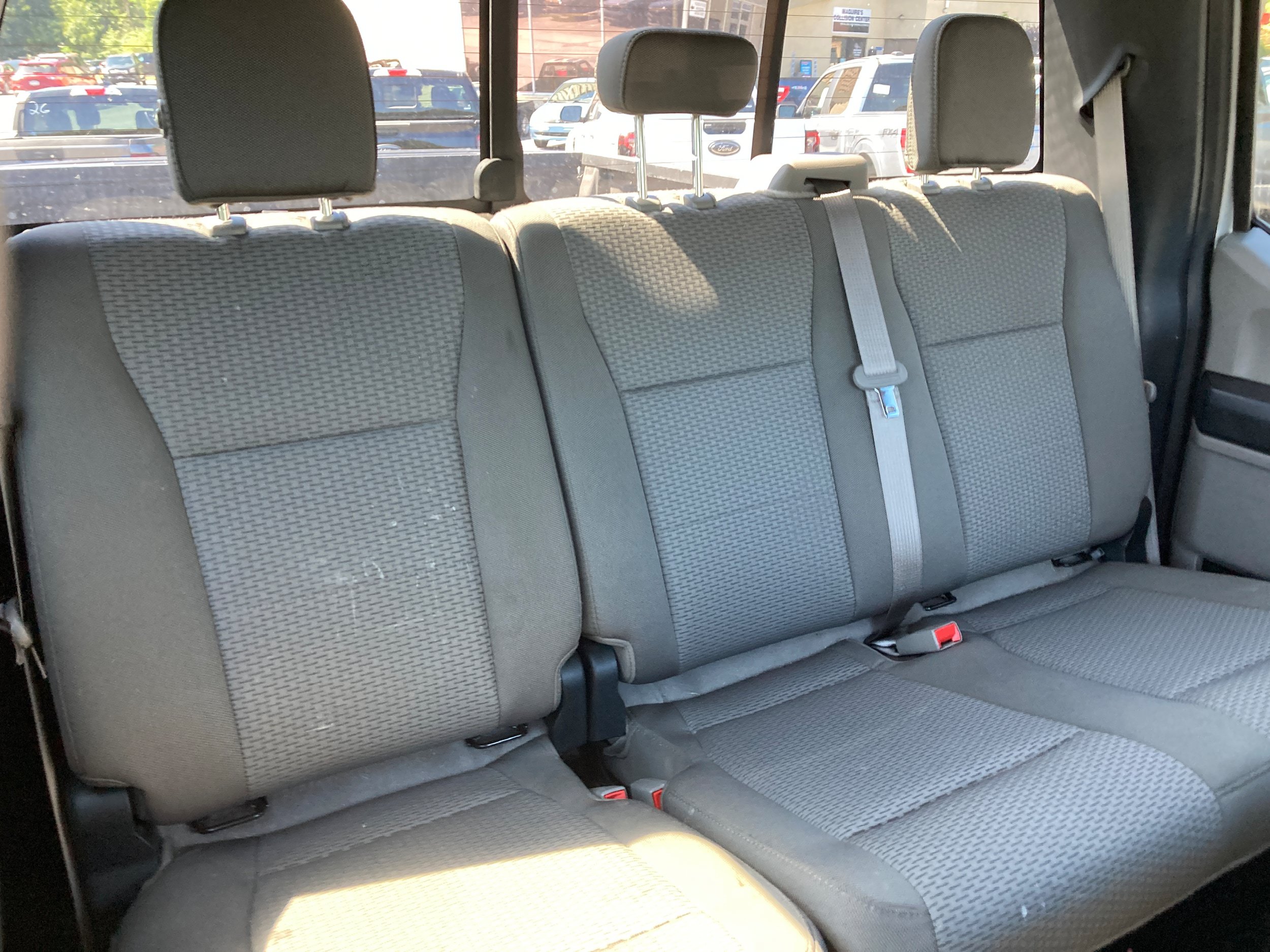 Used 2019 Ford F150 XLT w/ Equipment Group 302A Luxury AWD/4WD image 15