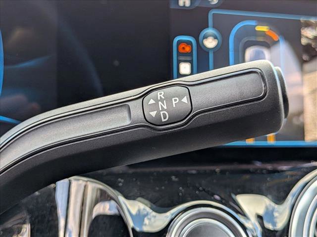 Used 2025 Mercedes-Benz GLA 35 AMG 4MATIC image 12