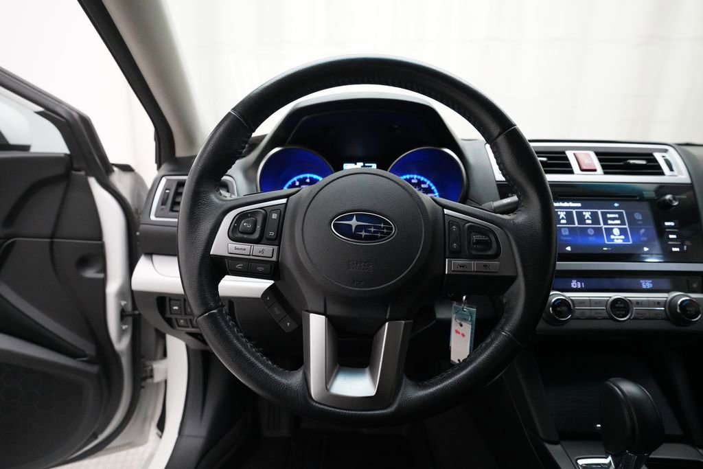 Used 2016 Subaru Legacy 2.5i Premium AWD/4WD image 4