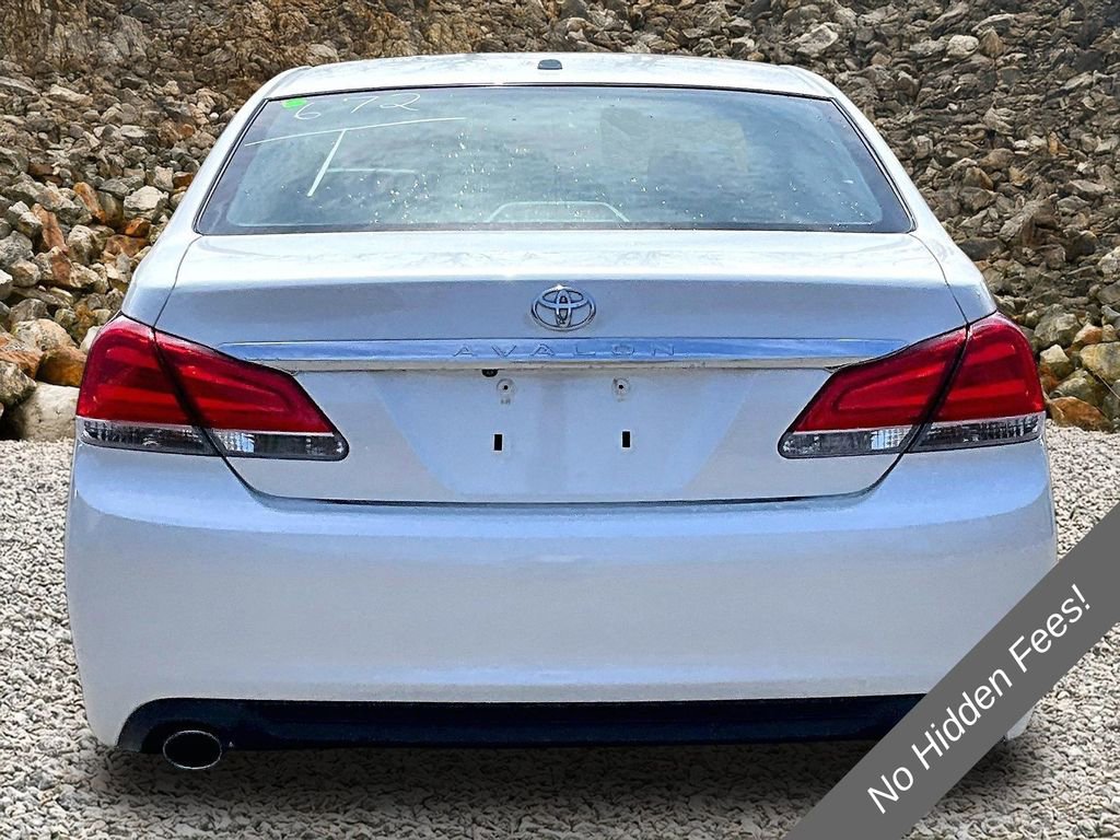 Used 2011 Toyota Avalon FWD image 4