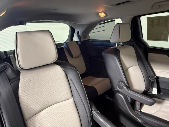 Used 2026 Honda Odyssey Elite image 49