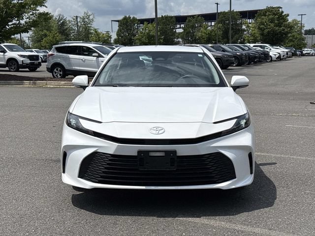 Used 2025 Toyota Camry LE AWD/4WD image 6