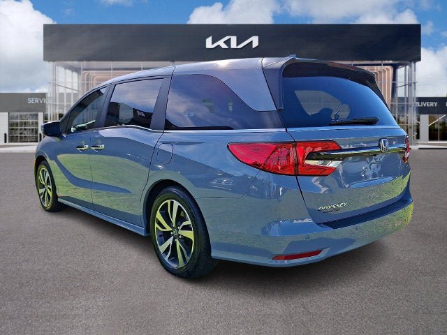 Used 2024 Honda Odyssey Touring image 4