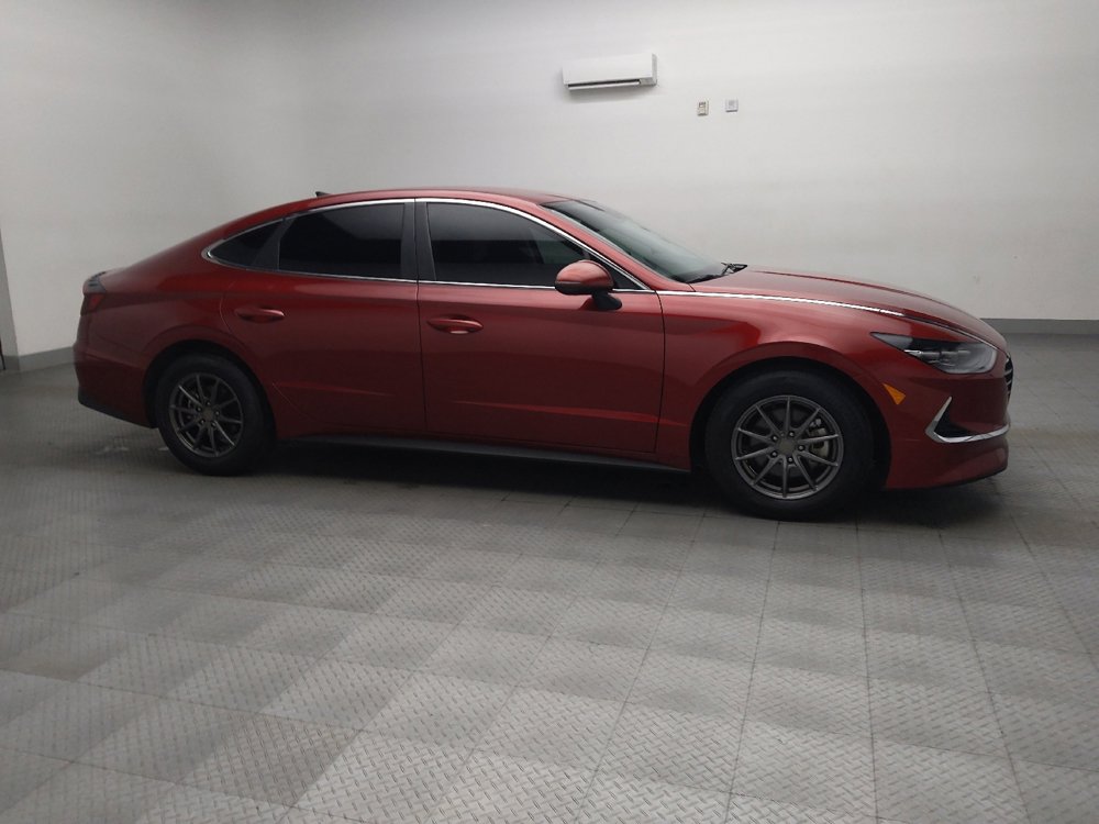 Used 2023 Hyundai Sonata SE w/ Preferred Accessory Package image 11