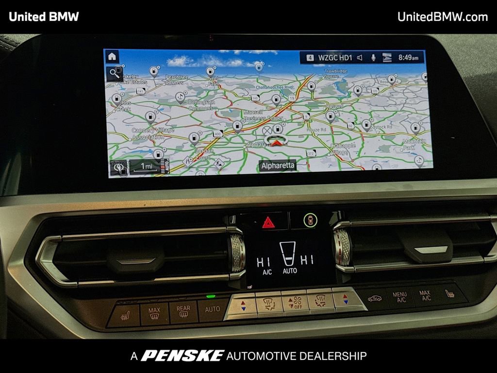 Used 2022 BMW 330i Sedan w/ M Sport Package image 10