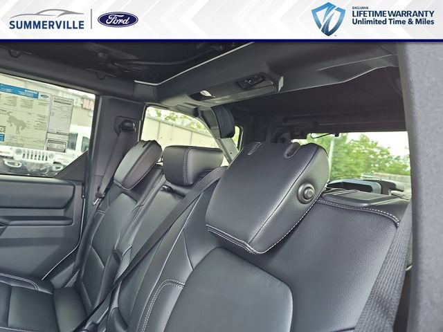 New 2026 Ford Bronco Outer Banks w/ Sasquatch Package AWD/4WD image 15