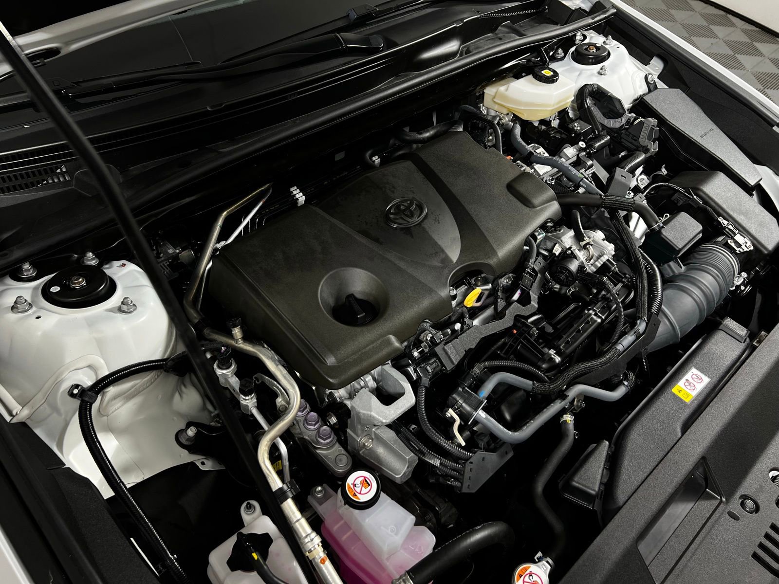 Certified 2025 Toyota Camry LE image 10