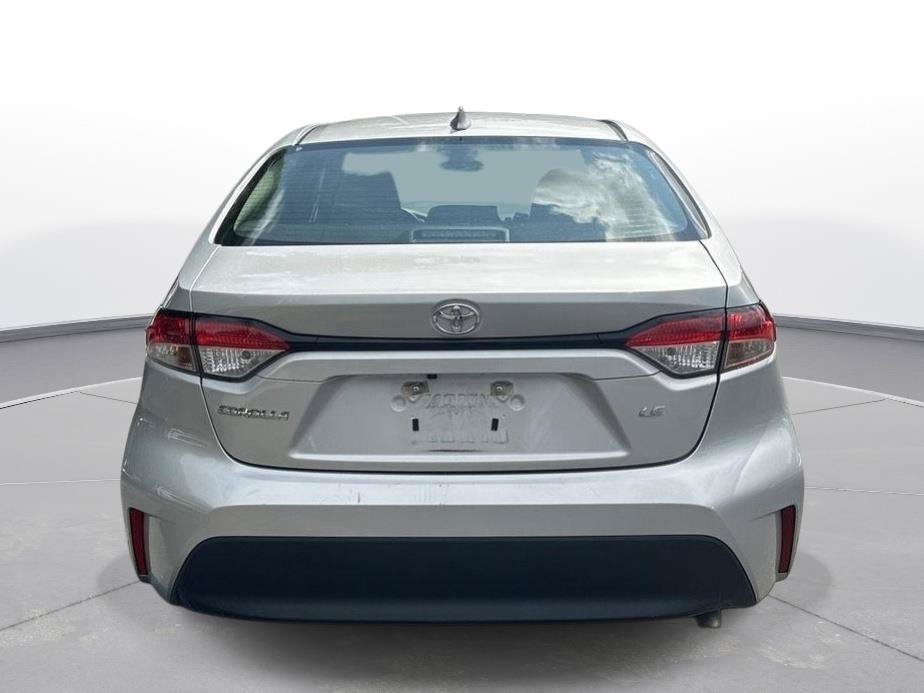 Certified 2024 Toyota Corolla LE FWD image 7