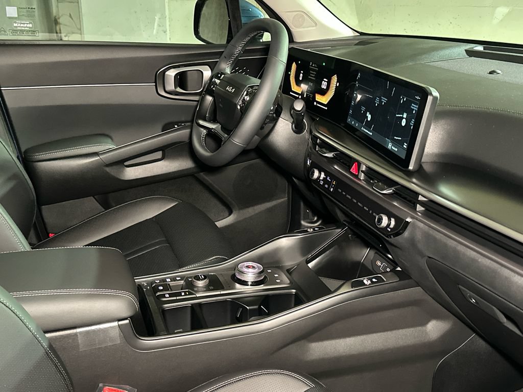 New 2026 Kia Sorento EX AWD/4WD image 13